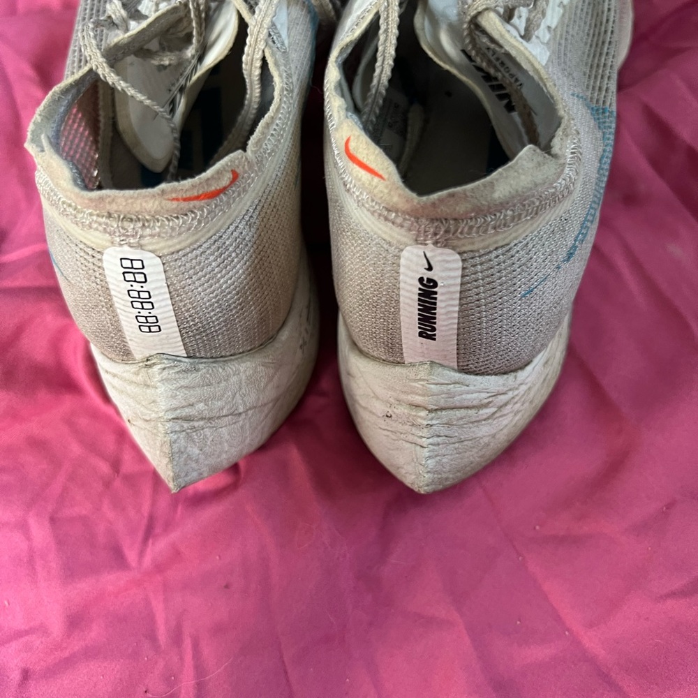 Nike VaporFly - Picture 9 of 12